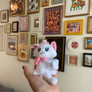 Disney Cutie Cuff Aristocats Marie